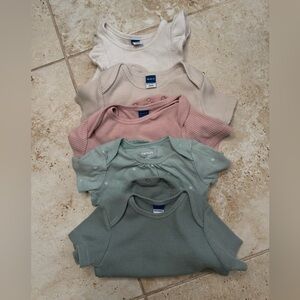 18-24 mo Girls Onesie Bundle